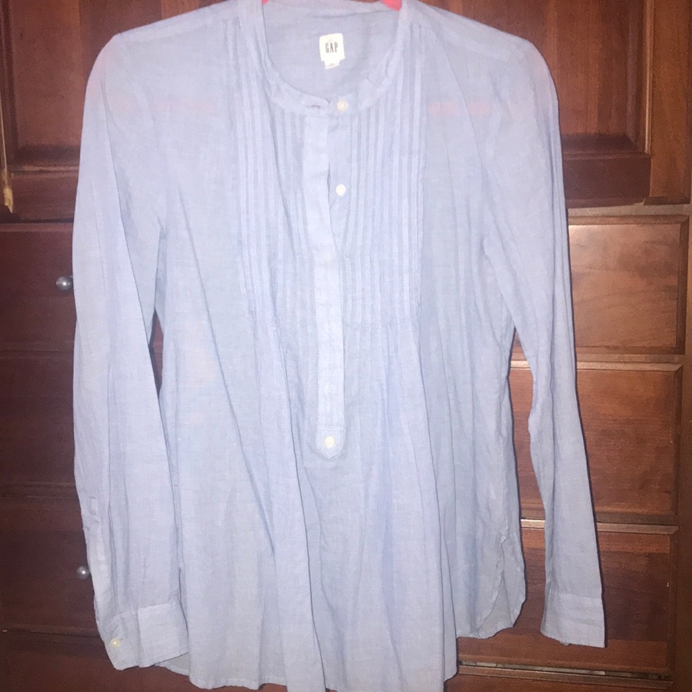 business casual button down shirt